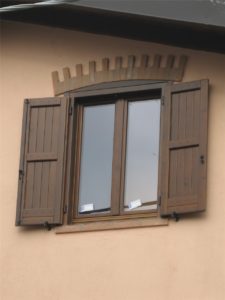 Antone a 2 battenti in pino massello
